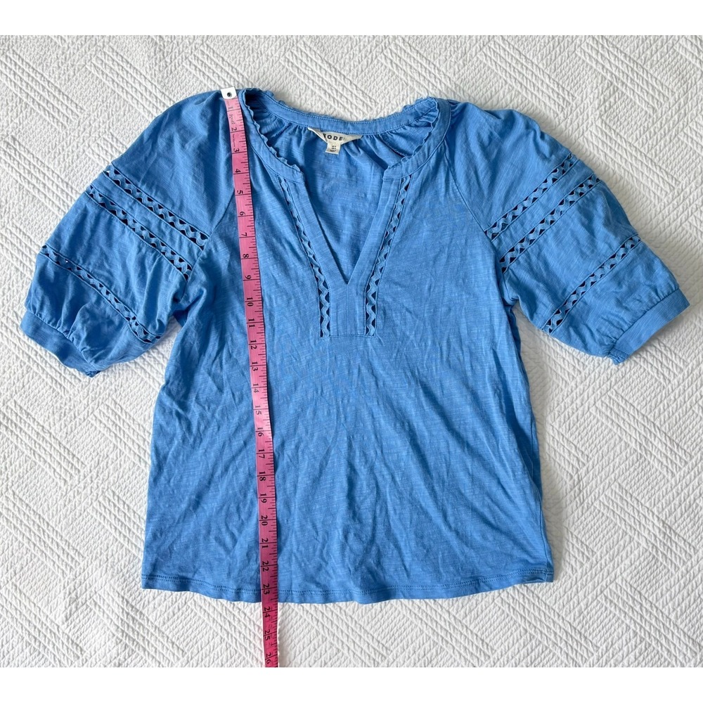 Boden Women's Size 4 Blue Maisy Rikrak Puff Sleeve Top V Neck Elevated Casual - Picture 2 of 8